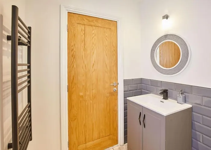 Apartament 1 - Queens Court